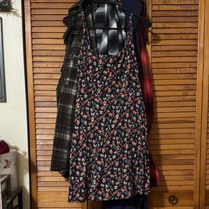 Old Navy Black Floral Dress